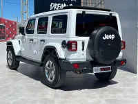 Usado Jeep Wrangler Sahara 200 CV (147 kW) 2020 Blanco SUV
