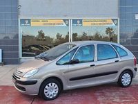Usado Citroën Xsara Picasso Exclusive 92 CV (67 kW) 2006 Beige Monovolumen