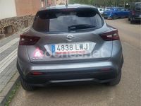 Usado Nissan Juke Acenta 114 CV (83 kW) 2022 Gris / plata SUV