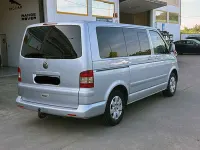 Usado VW Multivan Highline 174 CV (127 kW) 2004 Gris Monovolumen