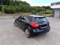 Usado Mercedes A180 Urban 109 CV (80 kW) 2014 Negro Berlina