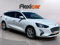 Usado Ford Focus Active 120 CV (88 kW) 2020 Blanco Familiar