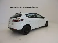 Usado Renault Mégane Intens 115 CV (84 kW) 2015 Blanco Berlina