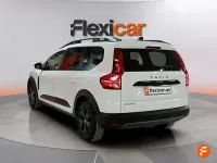 Usado Dacia Jogger Extreme 100 CV (73 kW) 2022 Blanco Monovolumen