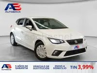 Usado Seat Ibiza Reference 80 CV (58 kW) 2023 Blanco Utilitario