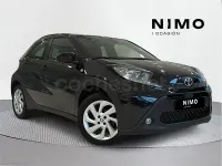 Usado Toyota Aygo X Play 72 CV (52 kW) 2024 Negro SUV