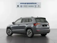 Nouvelle Skoda Karoq 150 ch (110 kW) 2026 Gris SUV