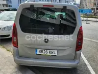 Usado Opel Combo Life Selective 100 CV (73 kW) 2018 Beige Monovolumen
