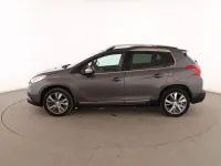 Usado Peugeot 2008 Allure 100 CV (73 kW) 2015 Gris SUV