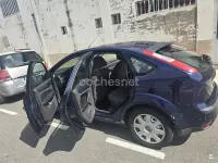 Usado Ford Focus Trend 115 CV (84 kW) 2006 Azul Berlina