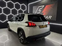 Usado Peugeot 2008 GT-line 110 CV (80 kW) 2016 Blanco SUV