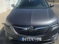 Usado Opel Grandland X Selective 120 CV (88 kW) 2018 Gris SUV