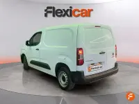 Usado Citroën Berlingo Live 102 CV (75 kW) 2021 Blanco Monovolumen