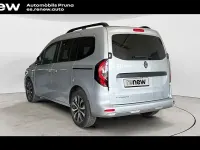 Usado Renault Kangoo Techno 115 CV (84 kW) 2025 Gris Monovolumen