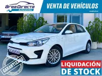 Usado Kia Rio 84 CV (61 kW) 2022 Blanco Berlina