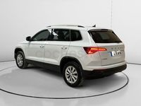 Usado Skoda Karoq Ambition 116 CV (85 kW) 2024 Blanco SUV