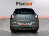 Usado SsangYong Tivoli 163 CV (119 kW) 2024 Gris SUV