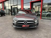 Usado Mercedes A180 116 CV (85 kW) 2020 Gris / plata Berlina