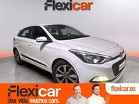Usado Hyundai i20 Active 100 CV (73 kW) 2015 Blanco Berlina