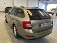 usado Skoda Octavia 1.6 TDI CR 105 CV Wagon Ambition