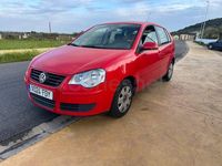 Usado VW Polo Advance 70 CV (51 kW) 2007 Rojo Utilitario