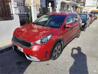 Usado Kia Niro 141 CV (103 kW) 2017 Rojo SUV