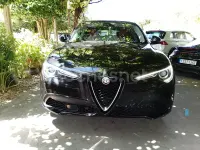 Usado Alfa Romeo Stelvio Super 200 CV (147 kW) 2018 Negro SUV