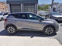Usado Renault Captur Techno 90 CV (66 kW) 2024 Gris SUV