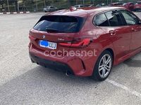 Usado BMW 118 Executive 150 CV (110 kW) 2020 Rojo Utilitario