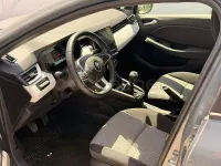 Usado Renault Clio V LIMITED 90 CV (66 kW) 2022 Gris / plata Berlina