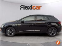 Usado Seat Leon Style 130 CV (95 kW) 2020 Negro