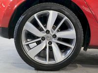 Usado Renault Clio IV 95 CV (69 kW) 2015 Rojo Berlina