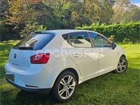 Usado Seat Ibiza 90 HP (66 kW) 2011 Branco Sedan