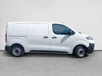 Usado Citroën Jumpy Comfort 102 CV (75 kW) 2021 Blanco Monovolumen