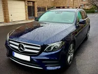 Usado Mercedes E220 194 CV (142 kW) 2019 Azul Familiar