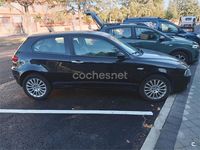 Usado Alfa Romeo 147 Distinctive 105 CV (77 kW) 2006 Negro Utilitario