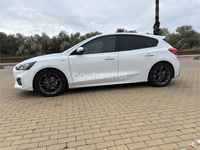Usado Ford Focus ST-Line 120 CV (88 kW) 2019 Blanco Berlina