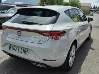 Usado Seat Leon ST FR 150 CV (110 kW) 2021 Blanco Familiar