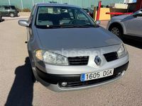 Usado Renault Mégane II Expression 98 CV (72 kW) 2005 Gris / plata Berlina