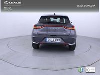 Usado Lexus LBX 136 CV (100 kW) 2024 Gris SUV