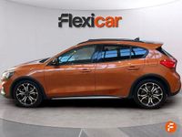 Usado Ford Focus Active 125 CV (91 kW) 2019 Naranja Berlina