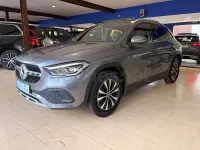 Usado Mercedes GLA250 218 CV (160 kW) 2022 Gris / plata SUV