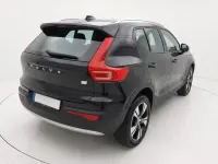 Usado Volvo XC40 Core 211 CV (155 kW) 2023 Negro SUV