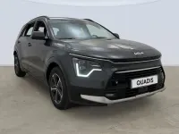 Usado Kia Niro 141 CV (103 kW) 2022 Gris SUV