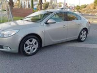 Usado Opel Insignia Cosmo 131 CV (96 kW) 2010 Beige Berlina
