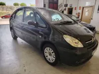Usado Citroën Xsara Picasso 90 CV (66 kW) 2005 Negro Monovolumen