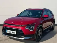 Usado Kia Niro 129 CV (94 kW) 2025 Rojo SUV