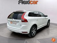Usado Volvo XC60 Momentum 245 CV (180 kW) 2016 Blanco SUV