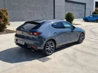 Usado Mazda 3 Exclusive-Line 122 CV (89 kW) 2023 Gris / plata Berlina