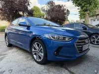 Usado Hyundai Elantra 132 CV (97 kW) 2017 Azul Berlina